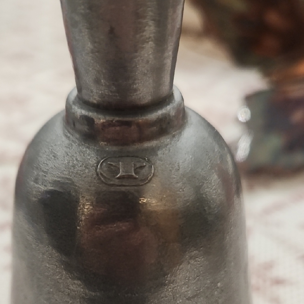 Chic Silver BELL - Picture 2 of 5